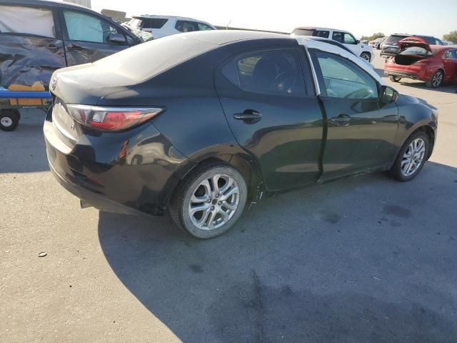 2017 Toyota Yaris IA