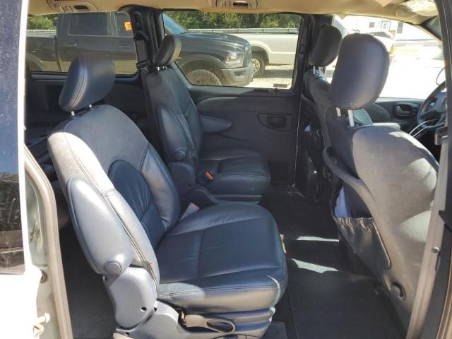 2001 Chrysler Town & Country Limited