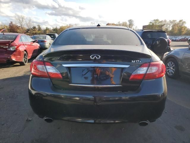 2011 Infiniti M37 X