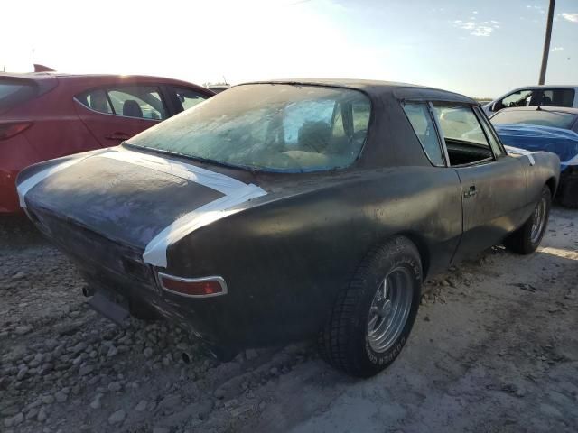 1973 Studebaker Avanti