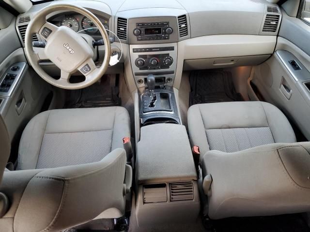 2005 Jeep Grand Cherokee Laredo