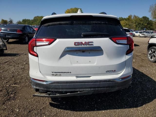 2022 GMC Terrain AT4