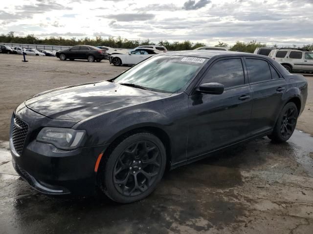 2016 Chrysler 300 S