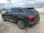 2019 Audi Q7 Prestige