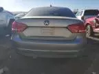 2012 Volkswagen Passat SEL