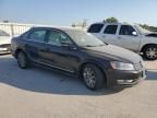 2013 Volkswagen Passat SEL