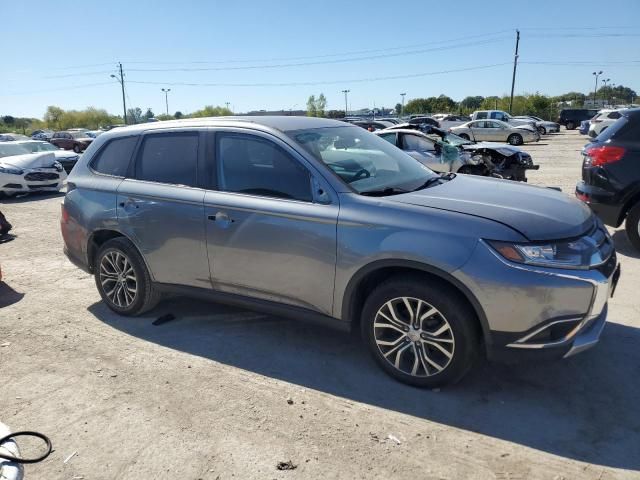 2017 Mitsubishi Outlander ES