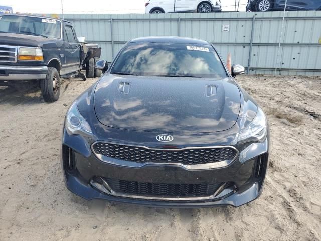 2021 KIA Stinger