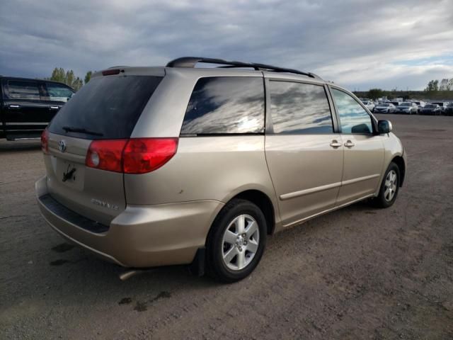 2007 Toyota Sienna CE