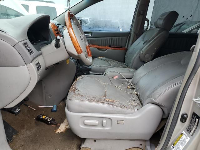 2006 Toyota Sienna XLE