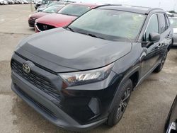 Carros salvage para piezas a la venta en subasta: 2021 Toyota Rav4 LE