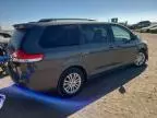 2014 Toyota Sienna XLE