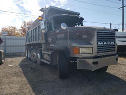 Mack Vehiculos salvage en venta: 1998 Mack 700 CL700