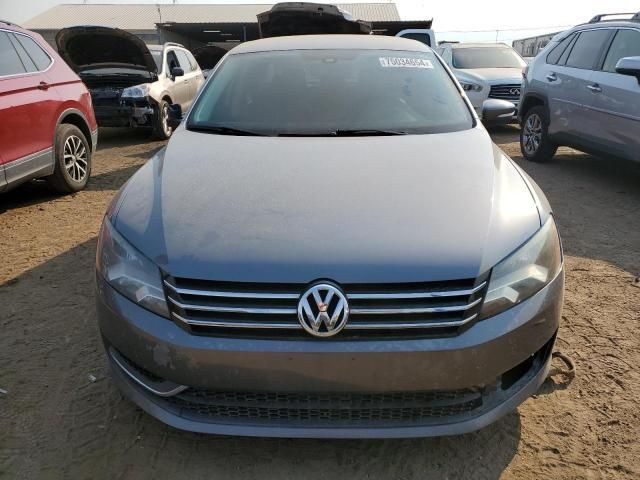 2014 Volkswagen Passat S