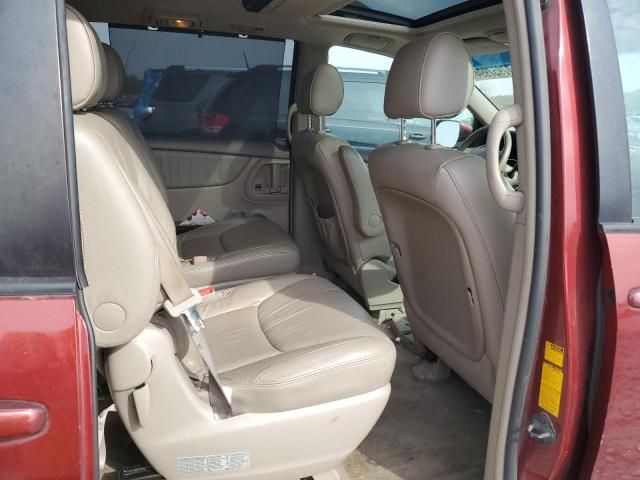 2008 Toyota Sienna XLE