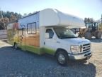 2017 Ford Econoline E450 Super Duty Cutaway Van