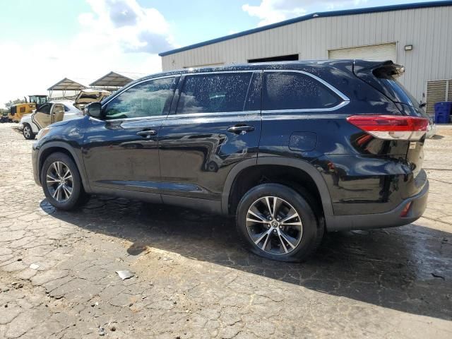 2019 Toyota Highlander LE