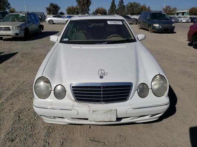 2001 Mercedes-Benz E 320