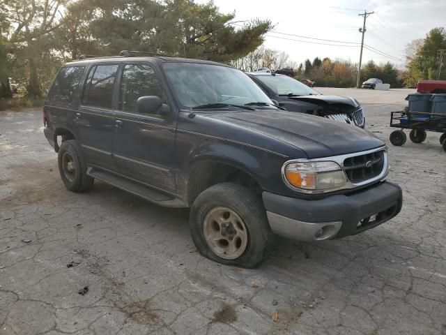 1999 Ford Explorer