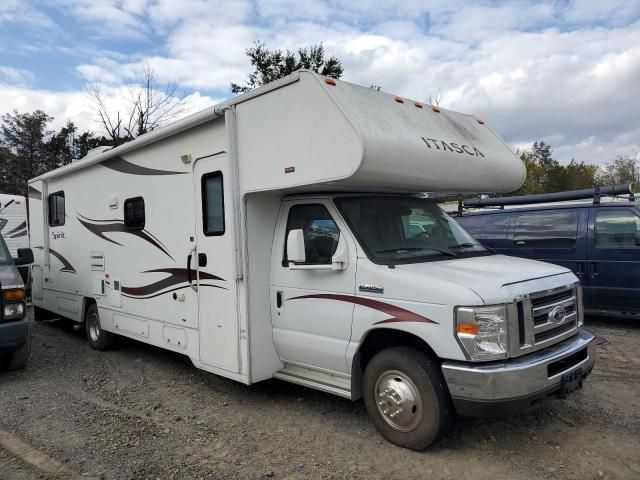 2014 Ford Econoline E450 Super Duty Cutaway Van