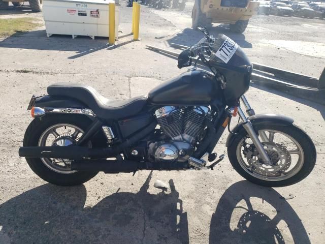 2003 Honda VT1100 C