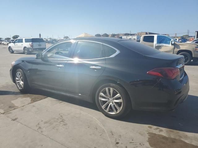 2015 Infiniti Q70 3.7