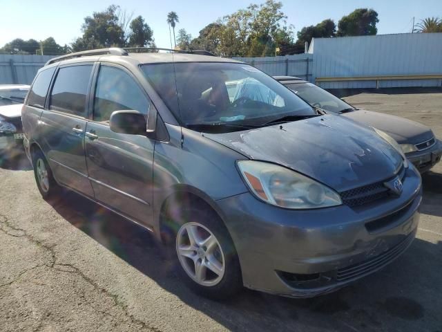 2005 Toyota Sienna CE