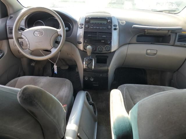 2007 Toyota Sienna CE