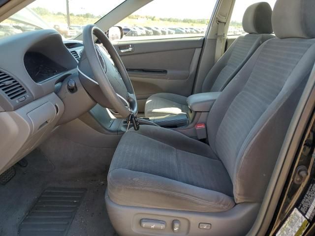 2005 Toyota Camry LE