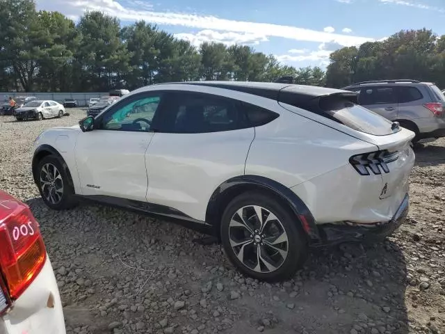 2022 Ford Mustang MACH-E Premium