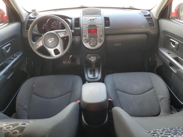 2010 KIA Soul +