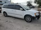 2016 Chrysler Town & Country Touring L