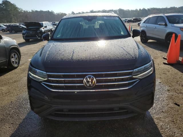 2023 Volkswagen Tiguan SE