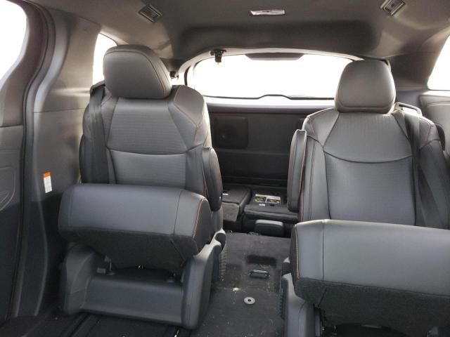 2021 Toyota Sienna XSE