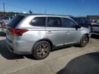 2018 Mitsubishi Outlander ES