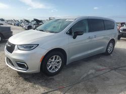 Chrysler Vehiculos salvage en venta: 2024 Chrysler Pacifica Touring L