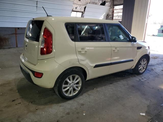 2013 KIA Soul +