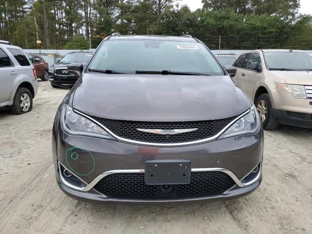 2017 Chrysler Pacifica Touring L Plus