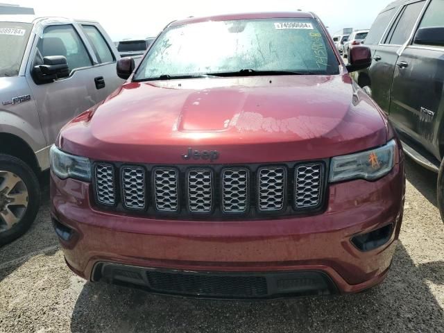 2020 Jeep Grand Cherokee Laredo