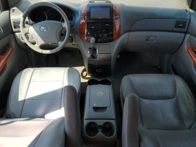 2006 Toyota Sienna XLE