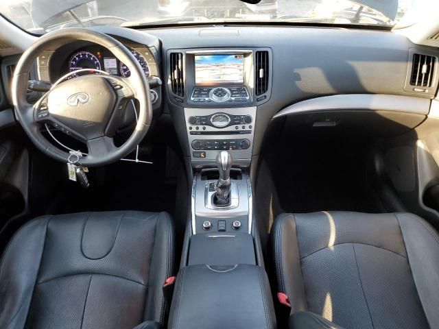 2015 Infiniti Q40