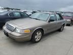 2005 Ford Crown Victoria LX