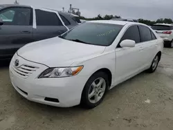 Carros dañados por inundaciones a la venta en subasta: 2007 Toyota Camry CE