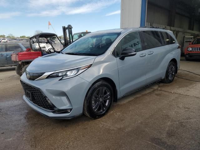 2024 Toyota Sienna XSE