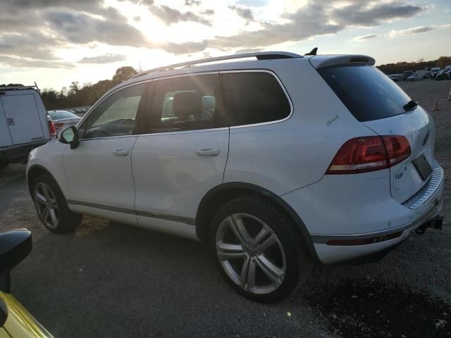 2017 Volkswagen Touareg Executive