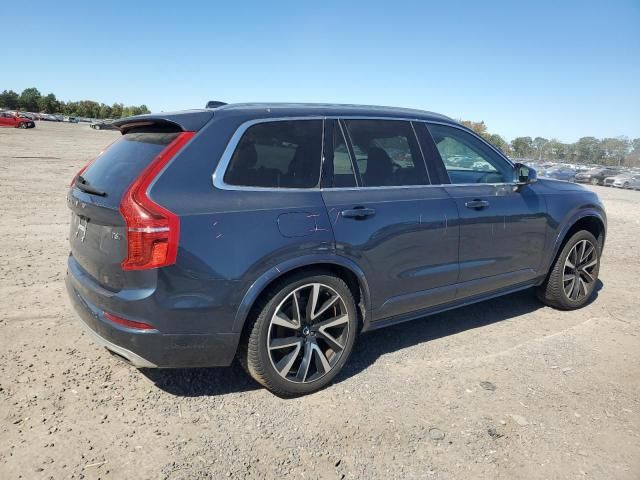 2020 Volvo XC90 T6 Momentum