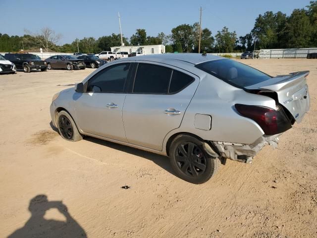 2013 Nissan Versa S