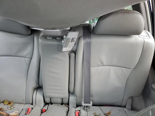 2011 Toyota Highlander Base