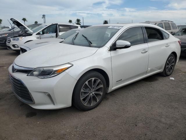 2017 Toyota Avalon Hybrid