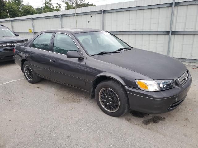 2001 Toyota Camry LE